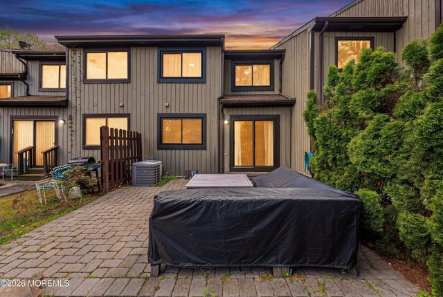 20 Arrowsmith Court 26, Matawan, NJ 07747