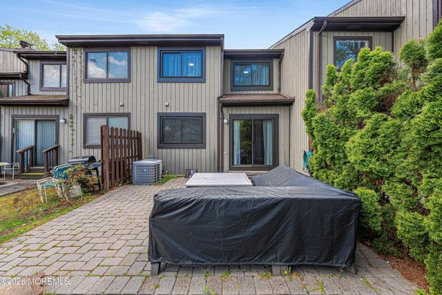 20 Arrowsmith Court 26, Matawan, NJ 07747