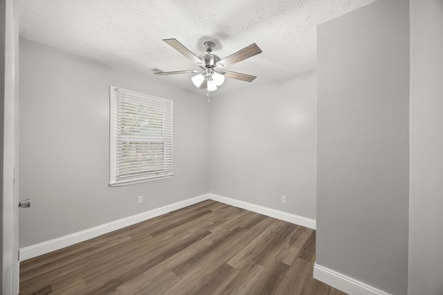 1335 Mt Vernon Drive, Georgetown, KY 40324