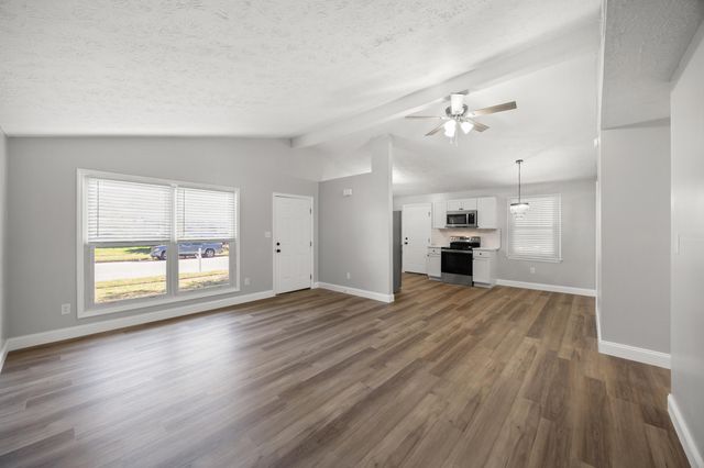 1335 Mt Vernon Drive, Georgetown, KY 40324