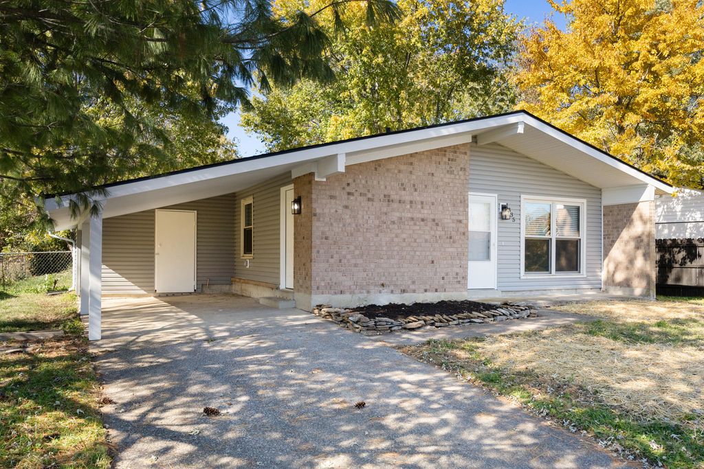 1335 Mt Vernon Drive, Georgetown, KY 40324