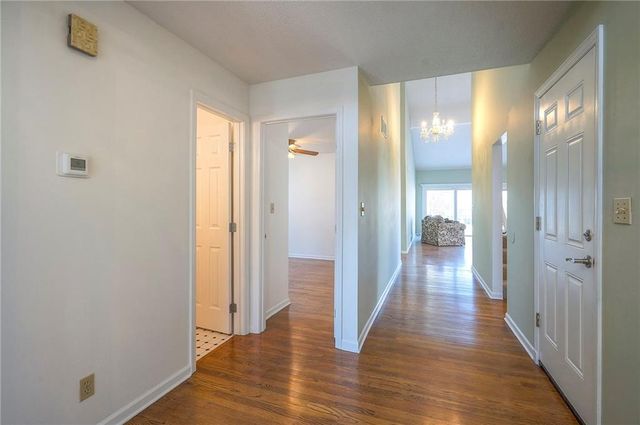 6606 Earnshaw Street, Shawnee, KS 66216