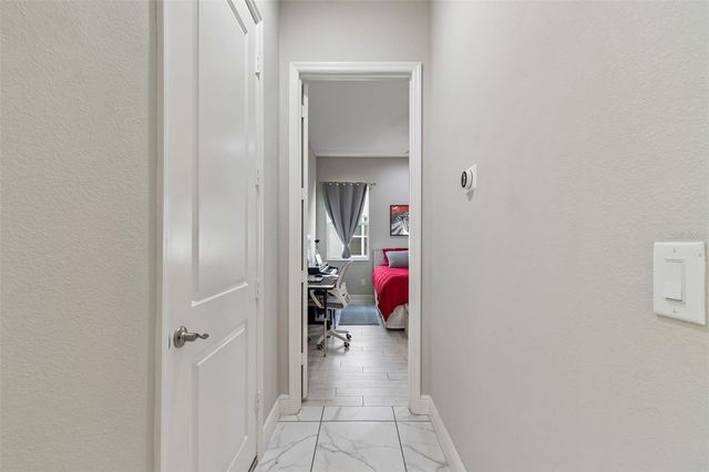 2213 HOLLOW FOREST COURT, Wesley Chapel, FL 33543