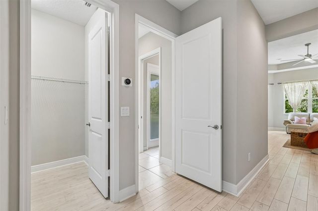 2213 HOLLOW FOREST COURT, Wesley Chapel, FL 33543