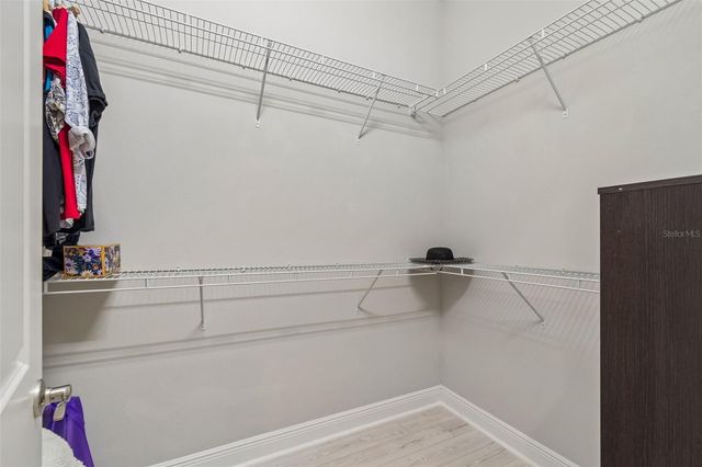 2213 HOLLOW FOREST COURT, Wesley Chapel, FL 33543