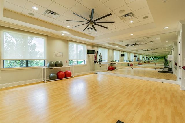 2213 HOLLOW FOREST COURT, Wesley Chapel, FL 33543