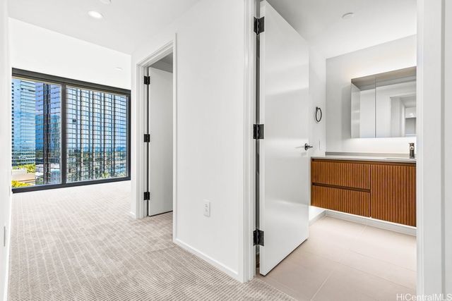 333 Ward Avenue 1402, Honolulu, HI 96814