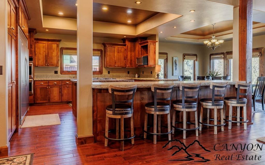 701 Olive Glenn Dr, Cody, WY 82414 photo 14