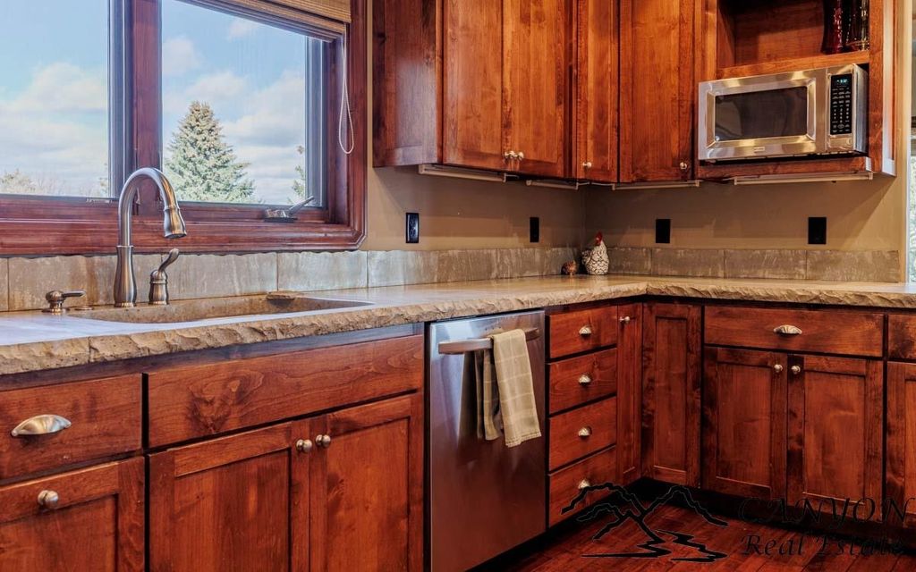 701 Olive Glenn Dr, Cody, WY 82414 photo 25