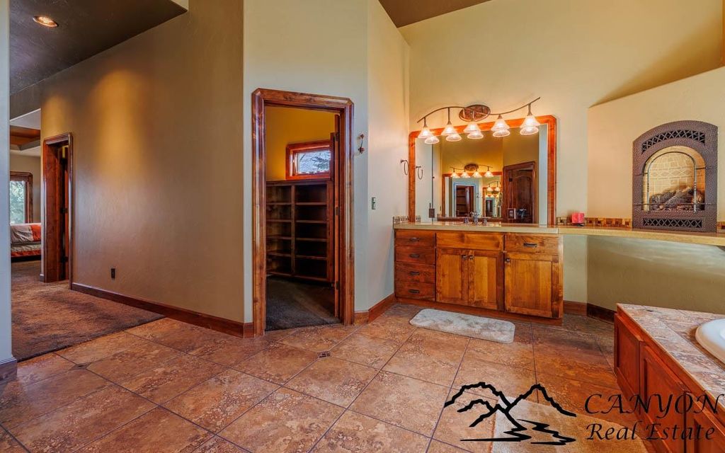 701 Olive Glenn Dr, Cody, WY 82414 photo 42