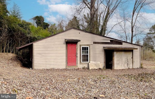 23810 KINGSTON CREEK RD, California, MD 20619