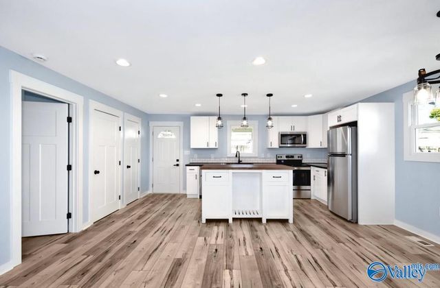 3904 SW Cypress Avenue, Huntsville, AL 35805