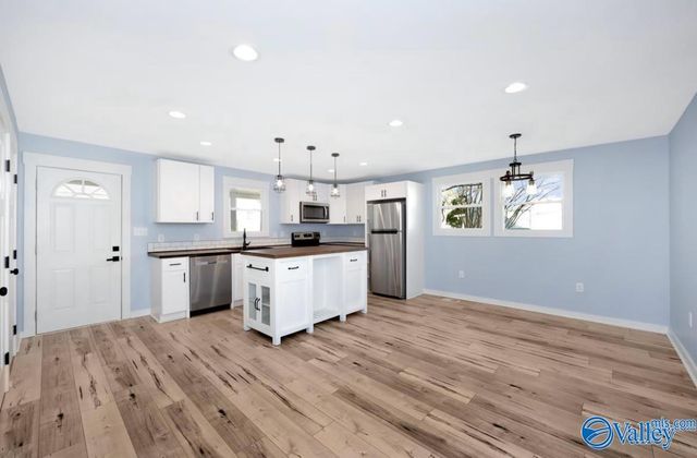 3904 SW Cypress Avenue, Huntsville, AL 35805