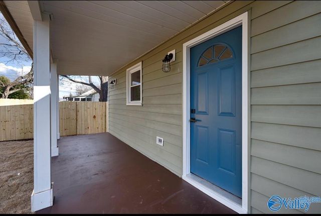 3904 SW Cypress Avenue, Huntsville, AL 35805