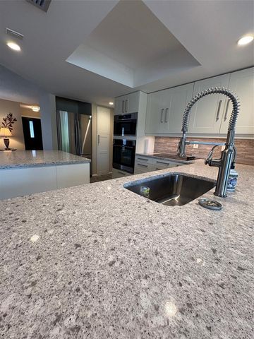 947 SHASTA ROAD, Venice, FL 34293