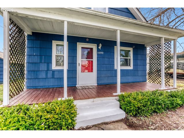 1680 Se MAPLE Ct, Hillsboro, OR 97123