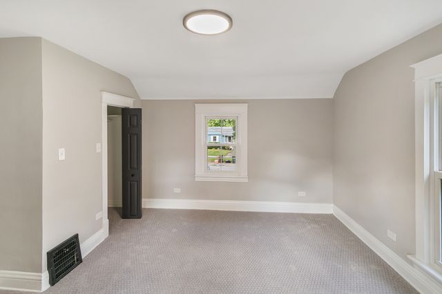 1525 Burr Oak Road, Homewood, IL 60430