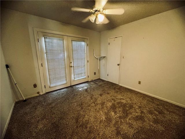 8 Cobblestone Way W, Mobile, AL 36608