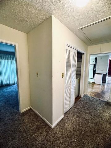 8 Cobblestone Way W, Mobile, AL 36608