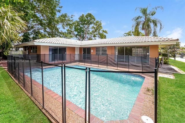 7518 NW 42nd Drive, Coral Springs, FL 33065