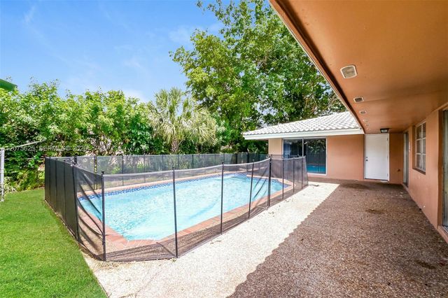 7518 NW 42nd Drive, Coral Springs, FL 33065