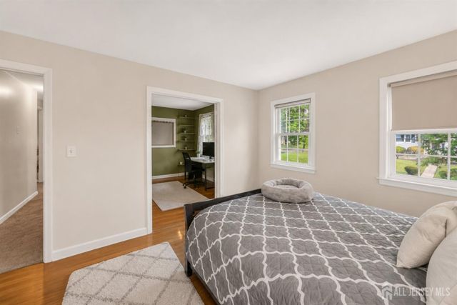 10 Remington Drive, Edison, NJ 08820