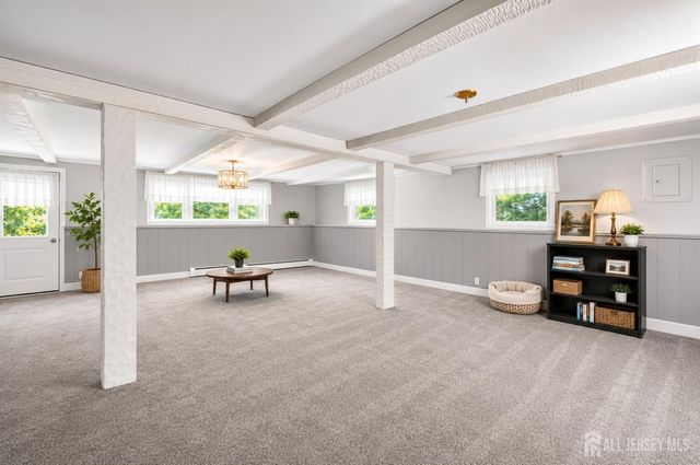 10 Remington Drive, Edison, NJ 08820
