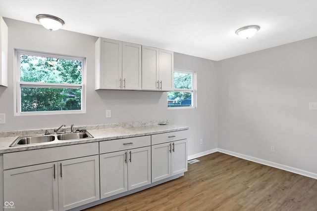 416 Linden Lane, Plainfield, IN 46168