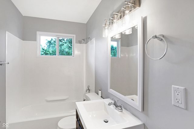 416 Linden Lane, Plainfield, IN 46168