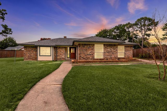 308 Drexel Drive, Grapevine, TX 76051