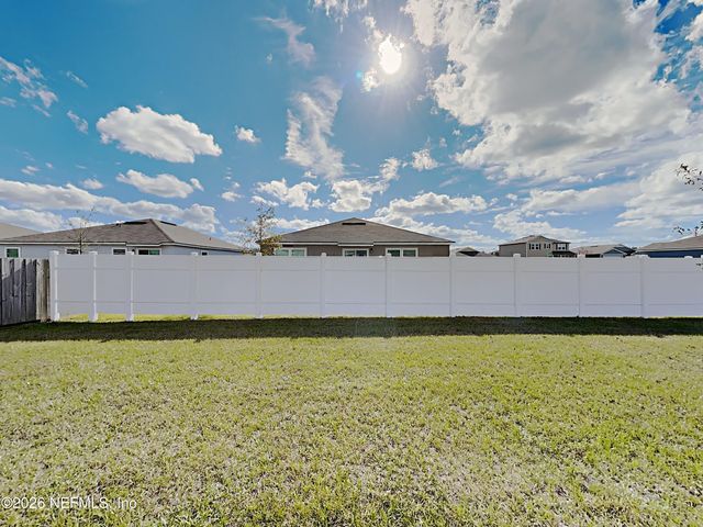 2209 PEBBLE POINT Drive, Green Cove Springs, FL 32043