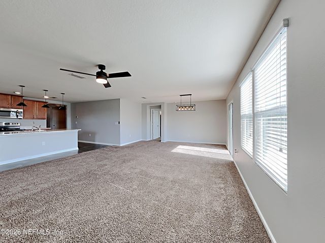 2209 PEBBLE POINT Drive, Green Cove Springs, FL 32043