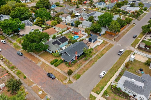 2701 4TH AVENUE N, St Petersburg, FL 33713