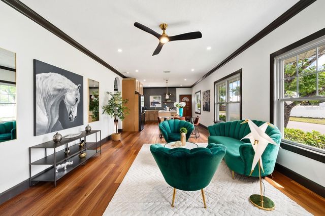 2701 4TH AVENUE N, St Petersburg, FL 33713