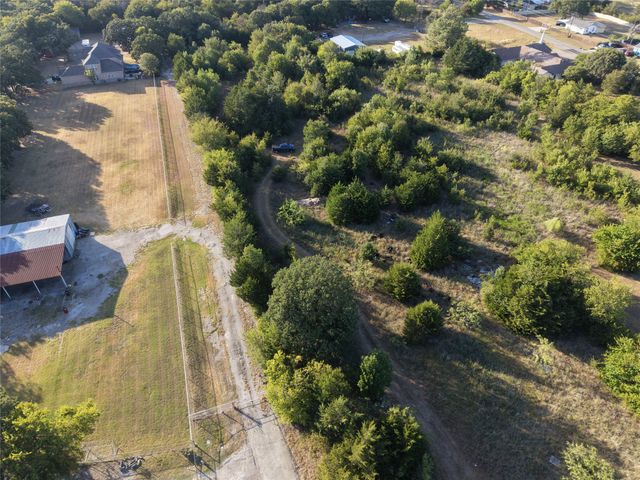 13305 Greengrove Lane, Dallas, TX 75253