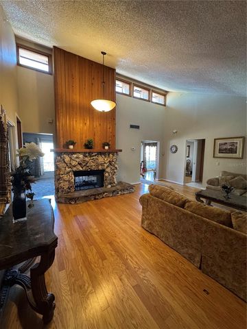 4504 CRIMSON COURT, Orlando, FL 32808