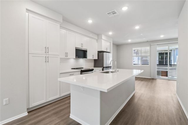 2206 Saltbush Drive, San Marcos, CA 92069