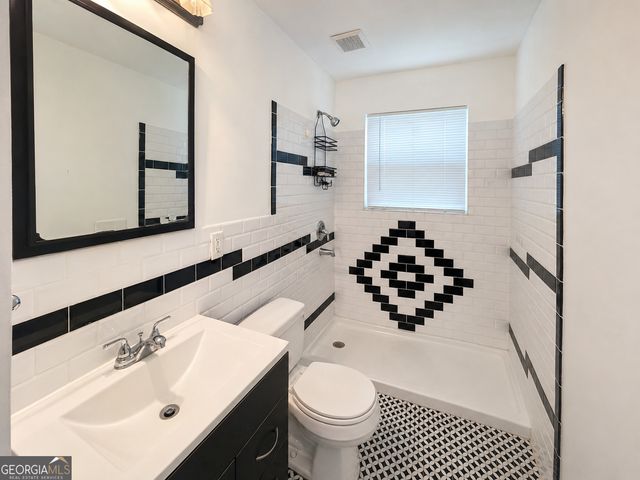 1792 Austin Drive, Decatur, GA 30032