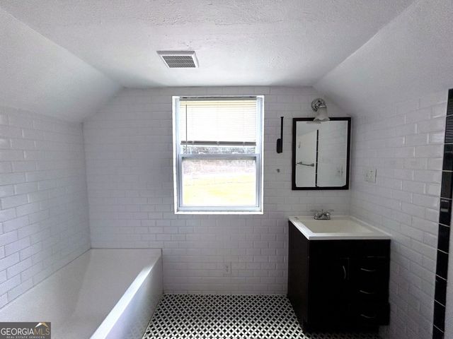 1792 Austin Drive, Decatur, GA 30032