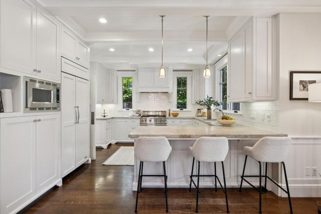 1150 Byron Street, Palo Alto, CA 94301