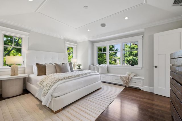 1150 Byron Street, Palo Alto, CA 94301