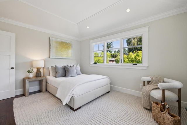 1150 Byron Street, Palo Alto, CA 94301