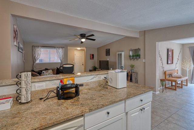 1844 Elizabeth Street NE, Albuquerque, NM 87112