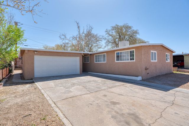 1844 Elizabeth Street NE, Albuquerque, NM 87112