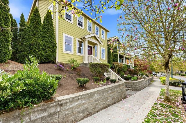2773 NE Magnolia Street, Issaquah, WA 98029