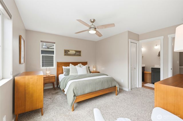 2773 NE Magnolia Street, Issaquah, WA 98029
