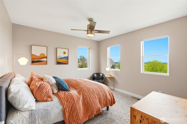 2773 NE Magnolia Street, Issaquah, WA 98029