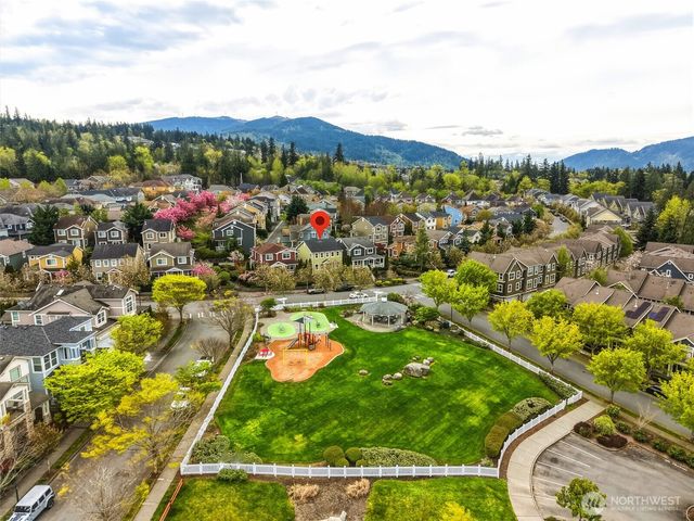2773 NE Magnolia Street, Issaquah, WA 98029