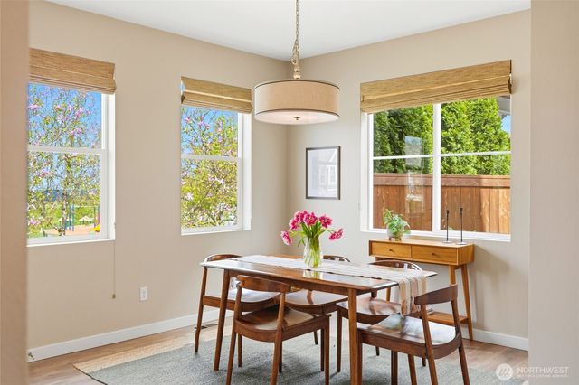 2773 NE Magnolia Street, Issaquah, WA 98029
