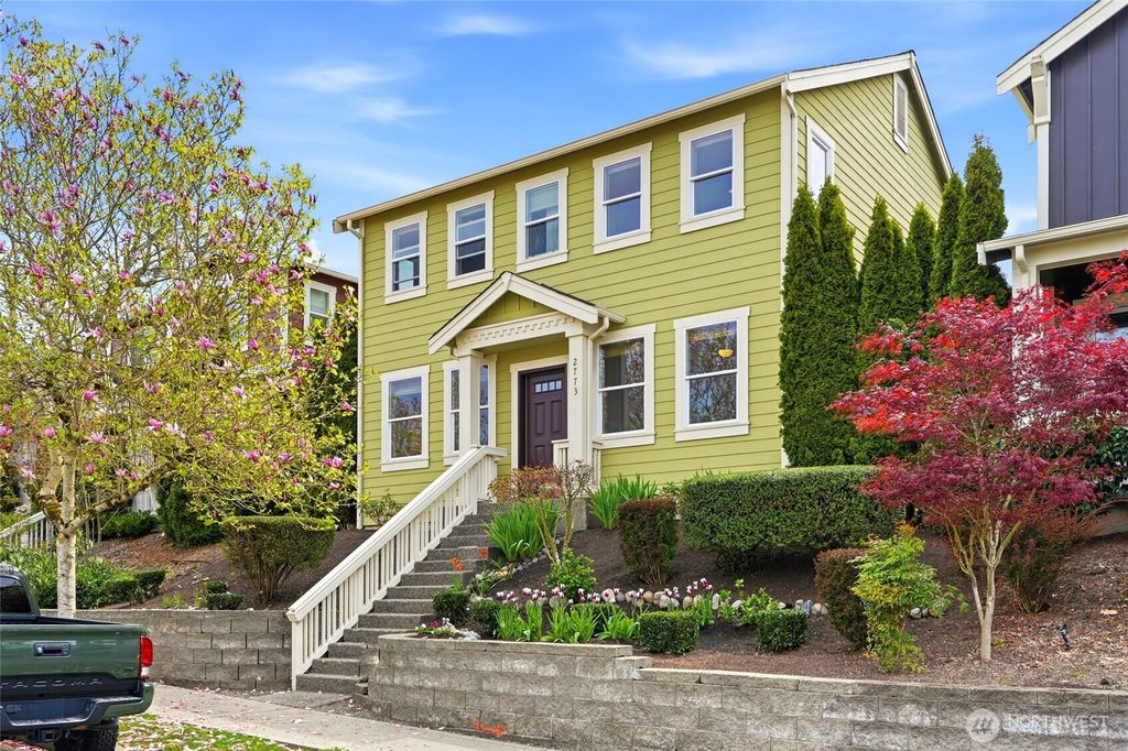 2773 NE Magnolia Street, Issaquah, WA 98029